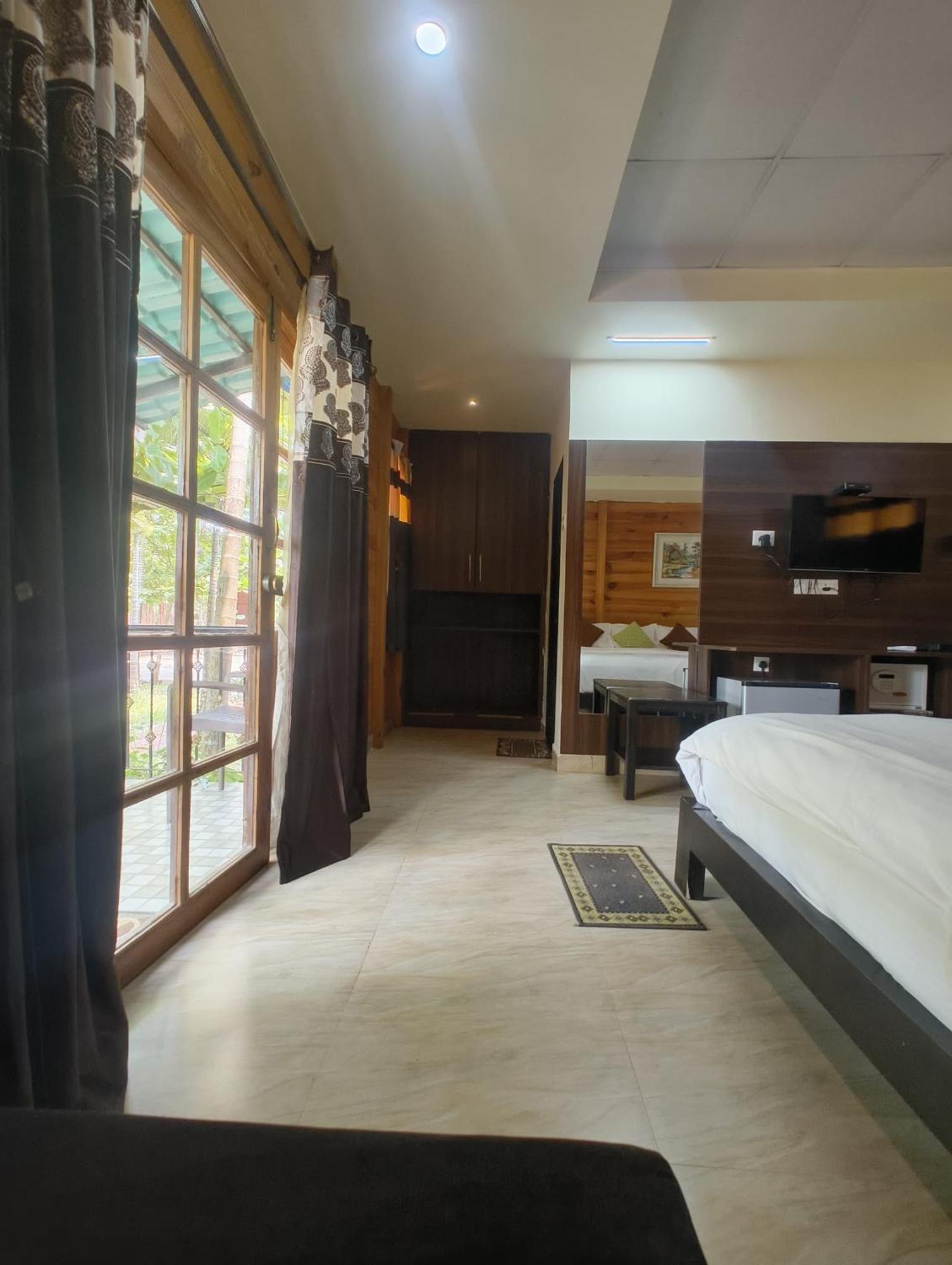 Go Green Spice & Eco Resort Cavelossim Eksteriør billede