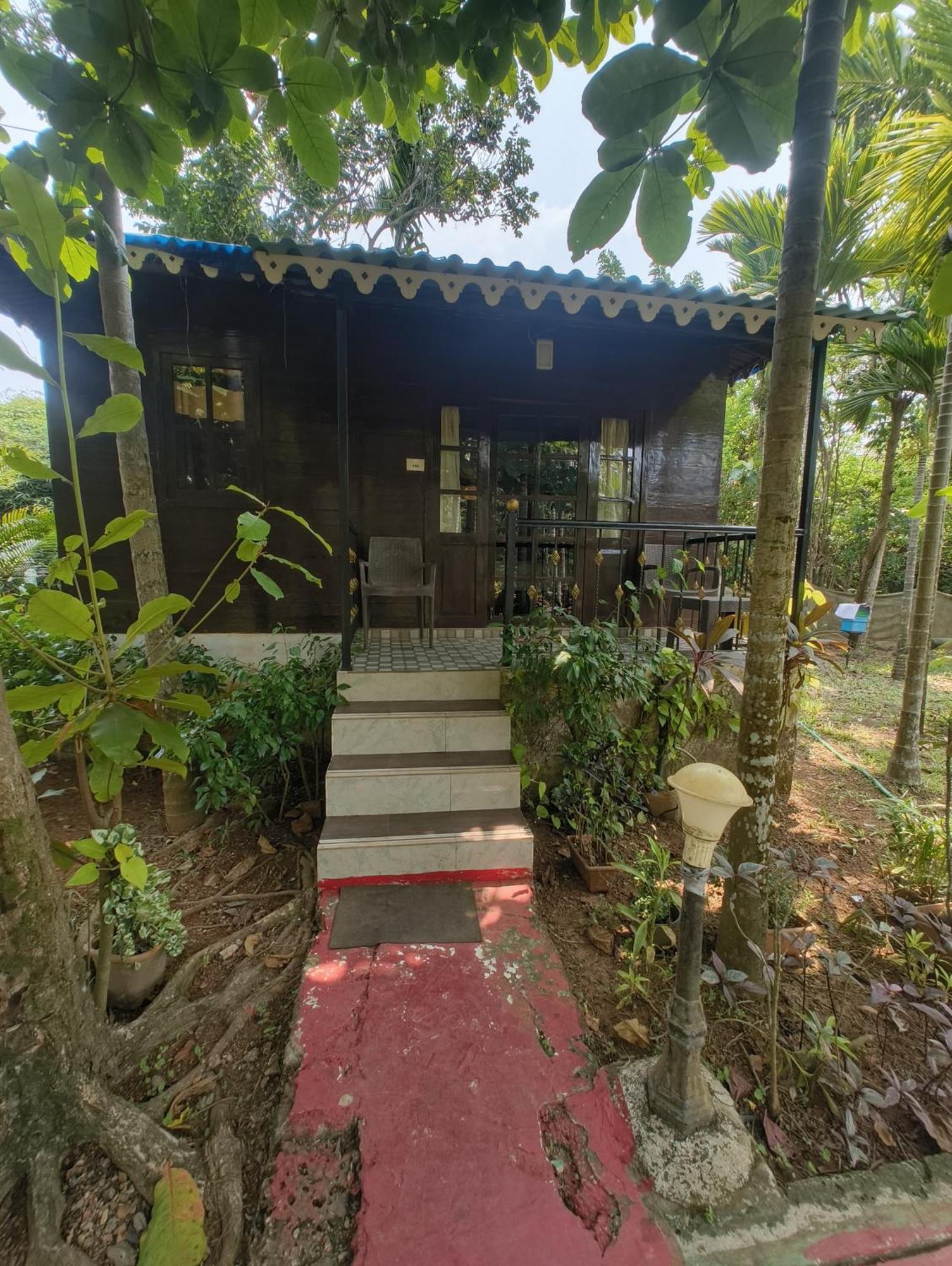 Go Green Spice & Eco Resort Cavelossim Eksteriør billede